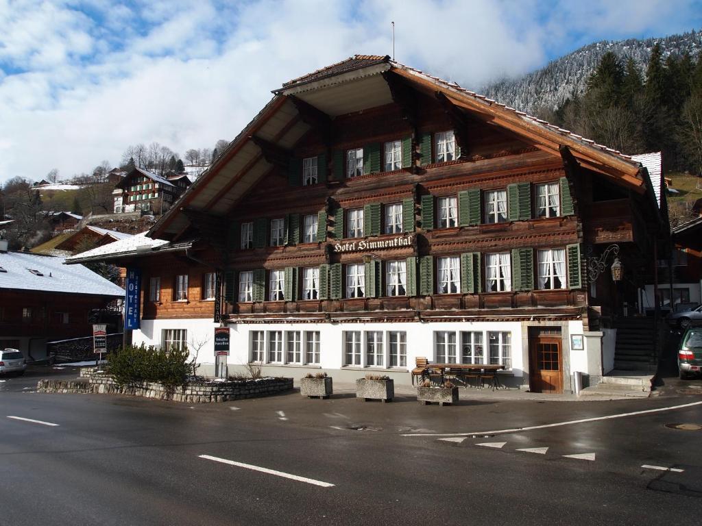 Hotel Simmental Boltigen Exteriör bild