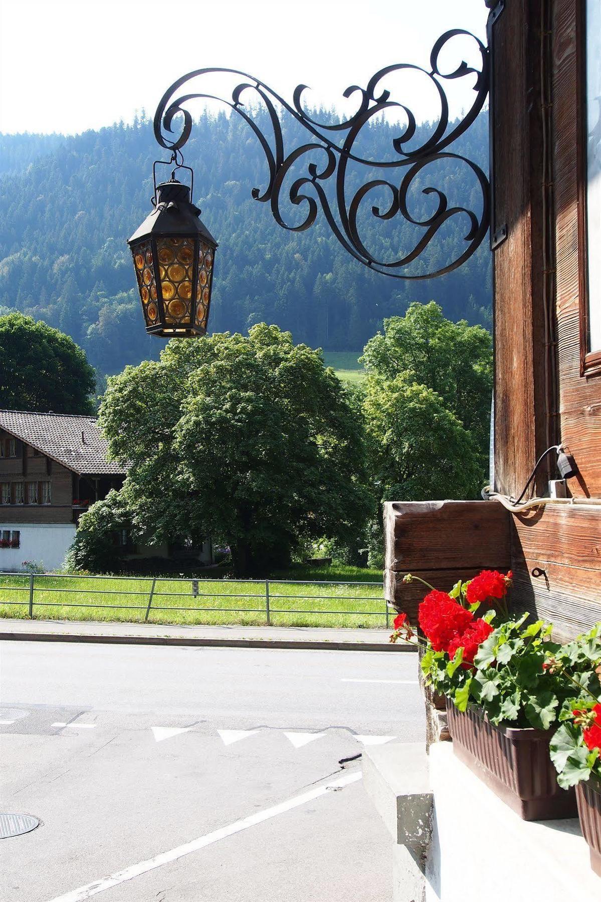 Hotel Simmental Boltigen Exteriör bild