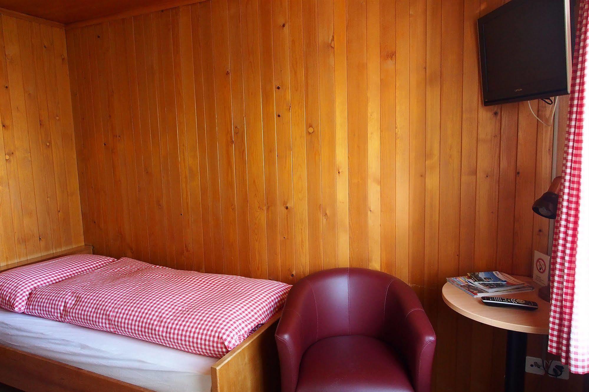 Hotel Simmental Boltigen Exteriör bild