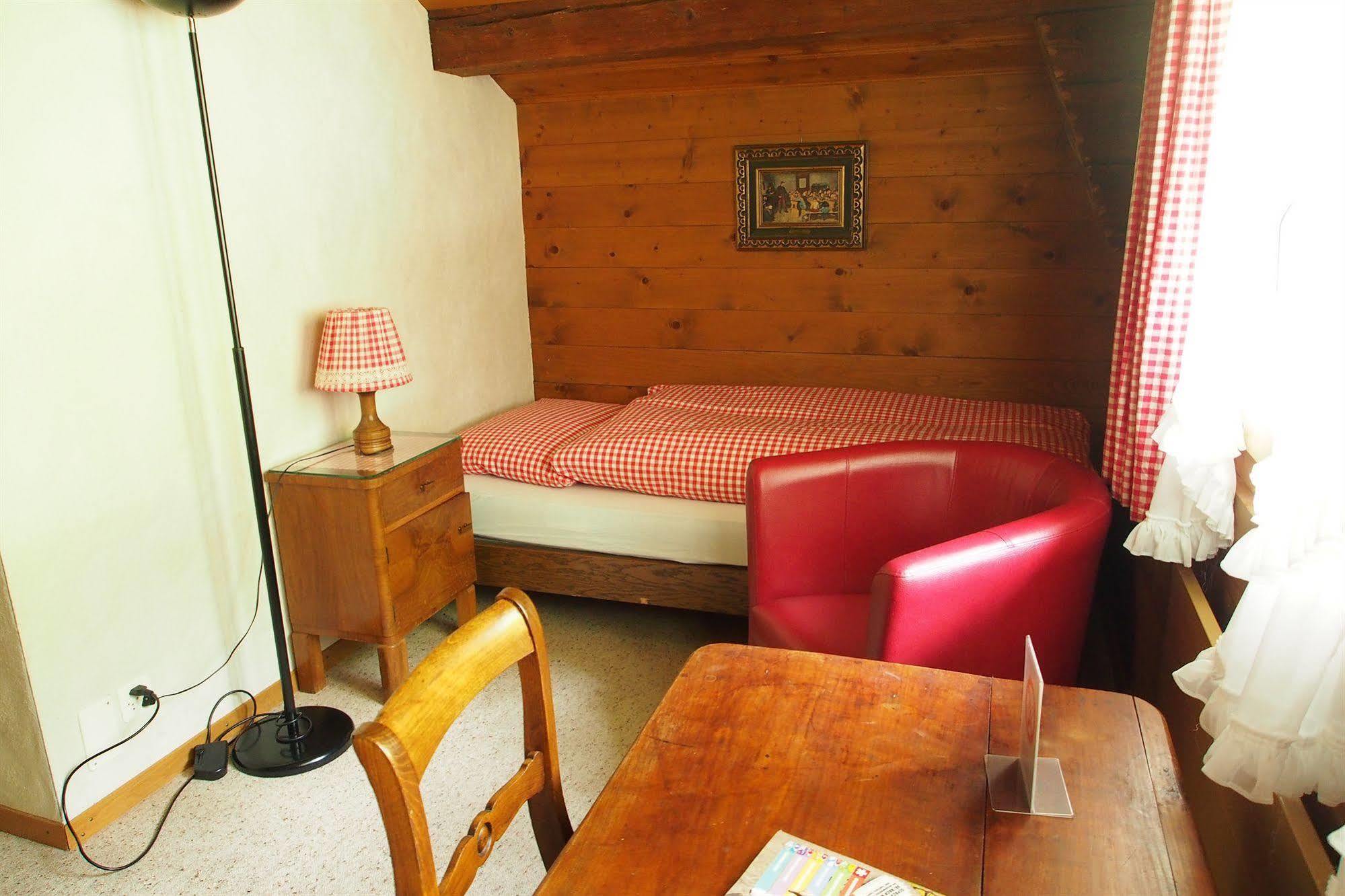 Hotel Simmental Boltigen Exteriör bild